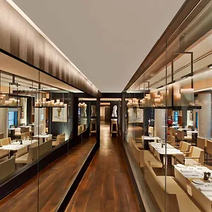 Le Metropolitan, Tour Eiffel, A Tribute Portfolio Hotel Parijs